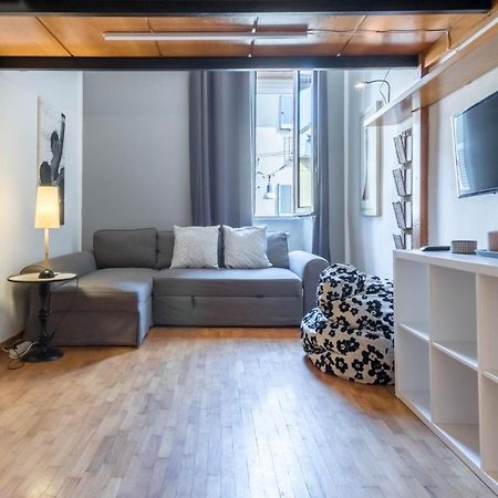 Joivy Splendid Flat In Perfect Centre Apartment มิลาน ภายนอก รูปภาพ